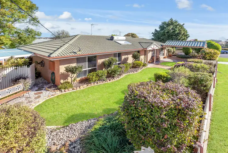 4 Sunbury Street, Harristown QLD 4350