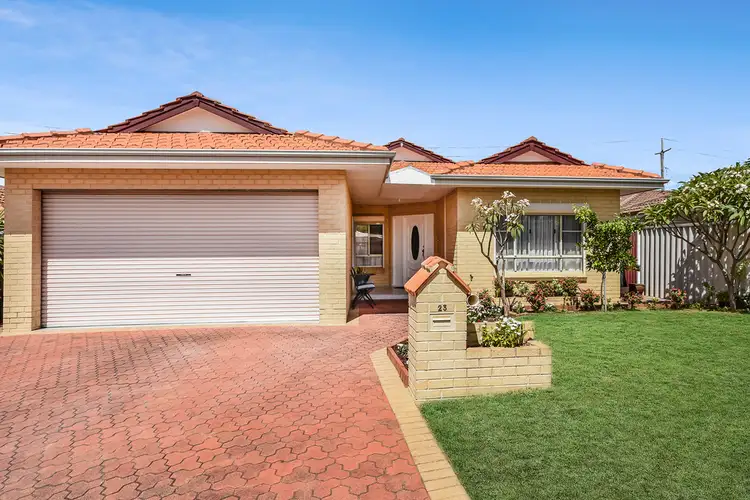 23 Vilberie Close, Kiara WA 6054