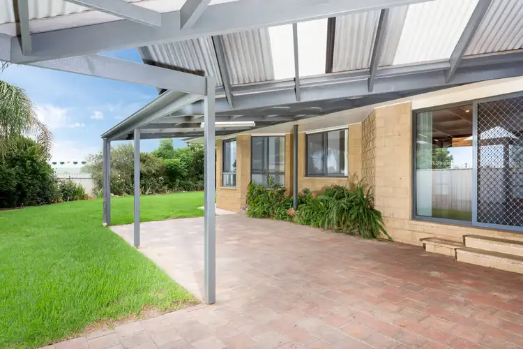 Fourth view of Homely house listing, 15 Woomera Place, Glenfield Park NSW 2650