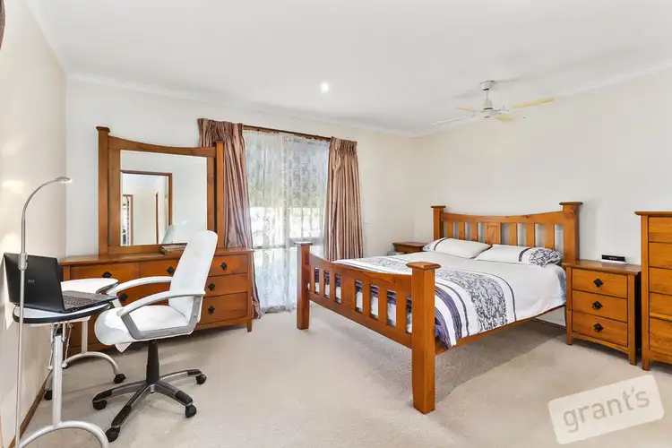 Sixth view of Homely house listing, 13 Hansen Court, Narre Warren VIC 3805
