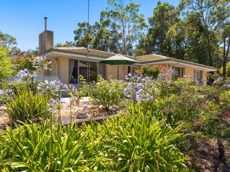 7 Rich Street, Gooseberry Hill WA 6076