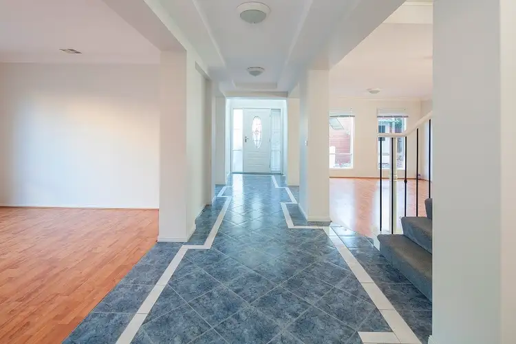Fourth view of Homely house listing, 2 Marabou Close, Narre Warren South VIC 3805