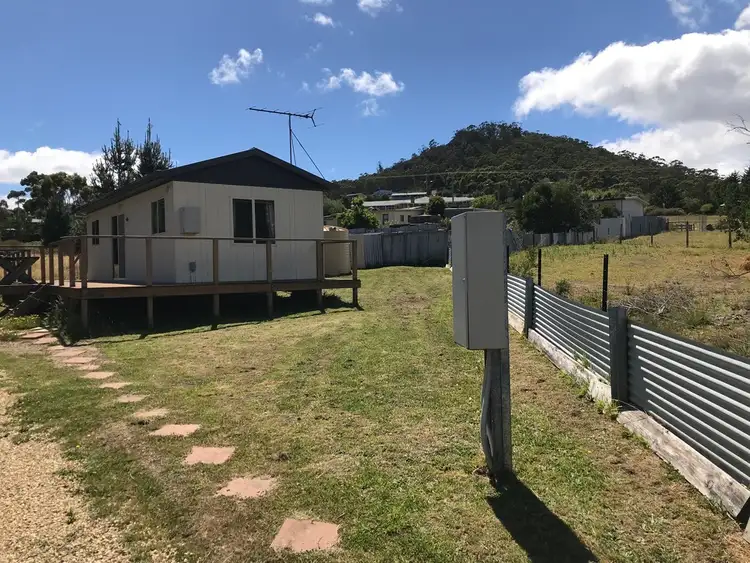 12 Roaring Beach Road