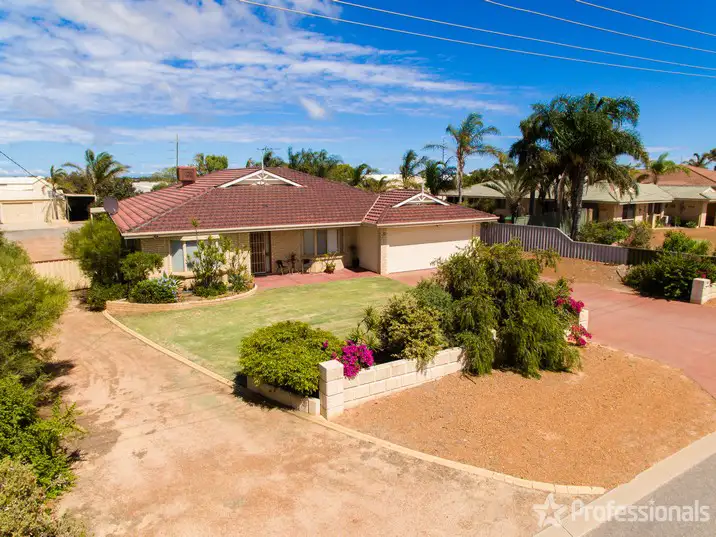 Second view of Homely house listing, 16 Waratah Court, Strathalbyn WA 6530