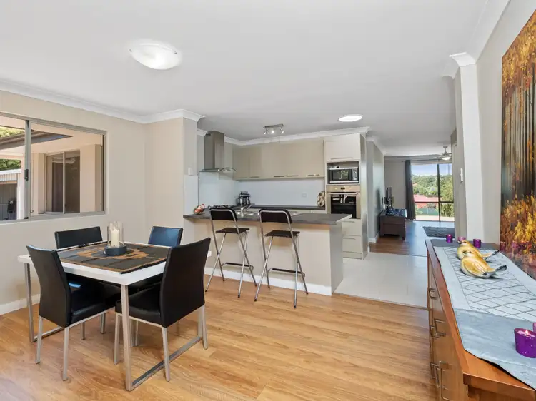 36 Orangedale Road, Lesmurdie WA 6076