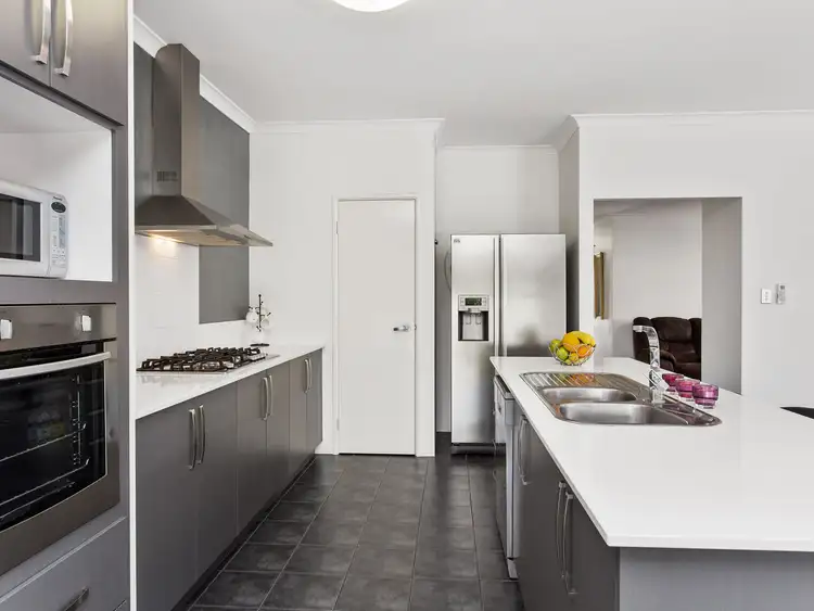 Second view of Homely house listing, 9 Southampton Drive, Piara Waters WA 6112