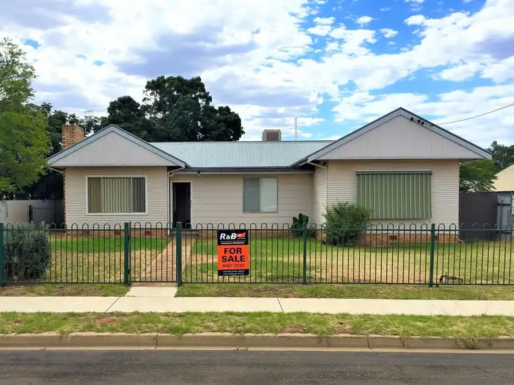 41 Molesworth Street, Hillston NSW 2675