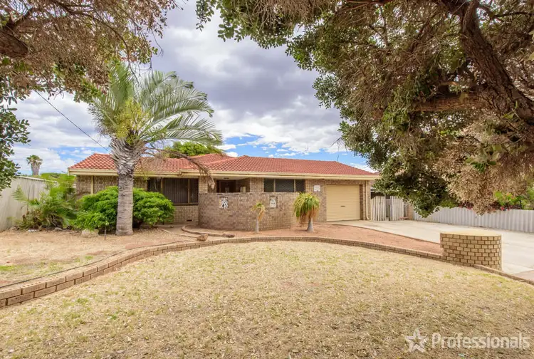 25 Kenny Crescent, Rangeway WA 6530