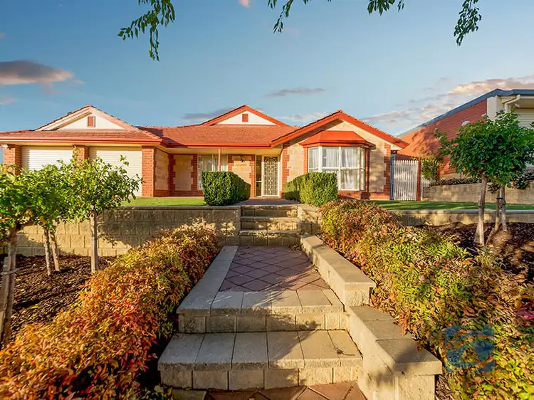 4 Lipson Reach Road, Gulfview Heights SA 5096