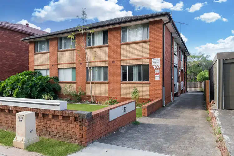 1/137 Moore Street, Liverpool NSW 2170