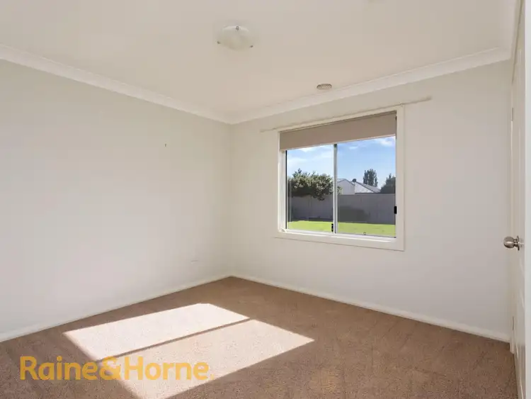 Seventh view of Homely house listing, 10 Yoogali Street, Glenfield Park NSW 2650