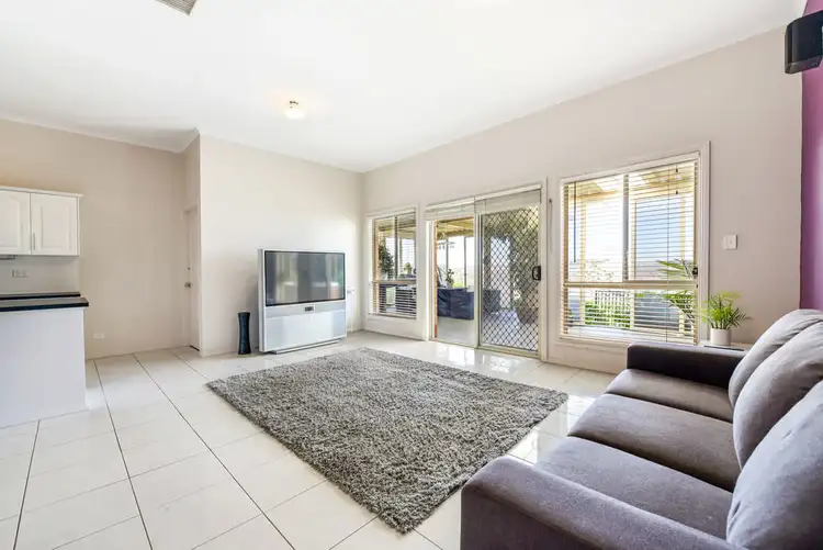 Fifth view of Homely house listing, 10 Erebus Glen, Hallett Cove SA 5158