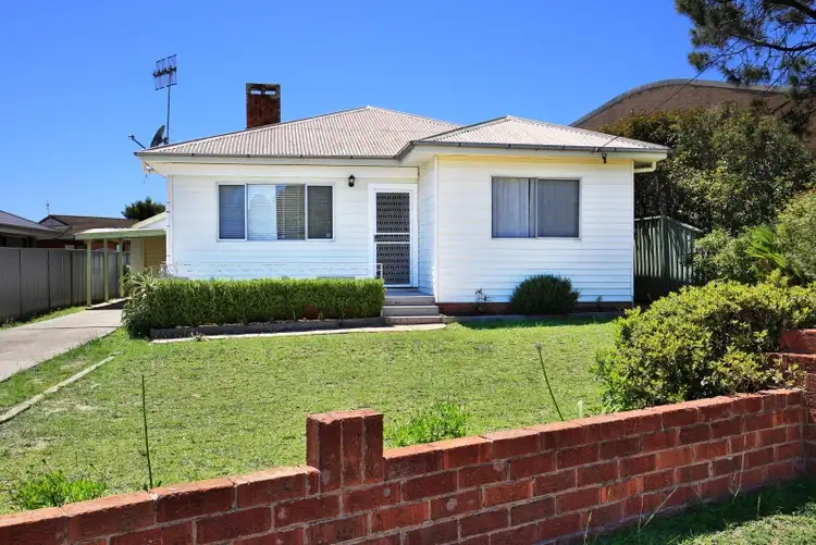62 Meroo Road, Bomaderry NSW 2541