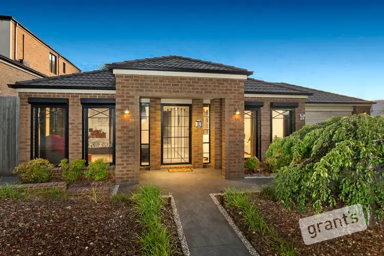 2 Carrick Place, Berwick VIC 3806