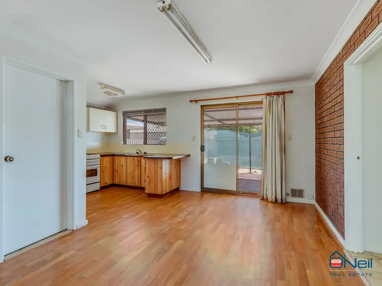 4 Regina Road, Kelmscott WA 6111