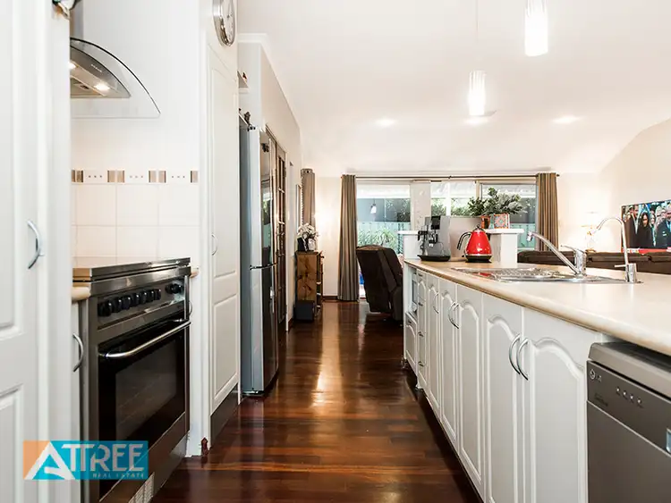 Sixth view of Homely house listing, 21 Heysen Parade, Southern River WA 6110