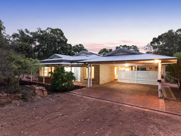 6 Hebb Court, Parkerville WA 6081