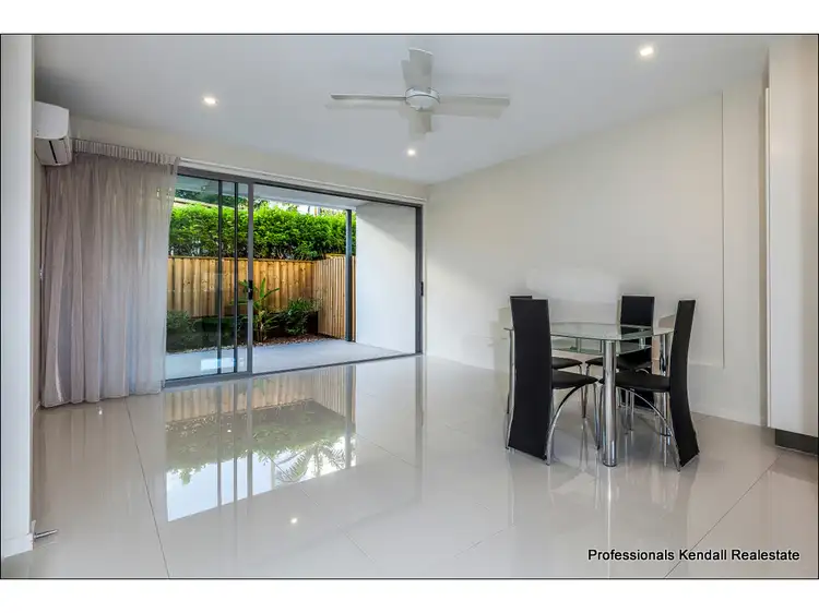 Sixth view of Homely townhouse listing, Unit 2/32 Troubridge Street, Mount Gravatt East QLD 4122
