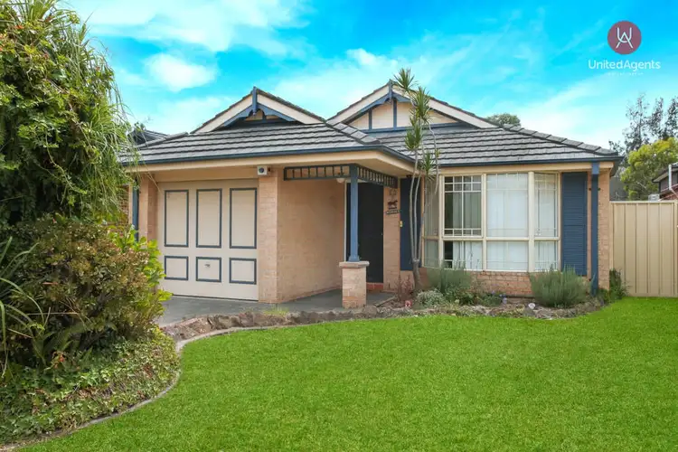 9 Angledool Avenue, Hinchinbrook NSW 2168