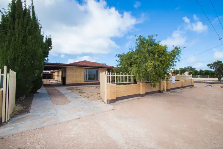 32 Will Street, Thevenard SA 5690