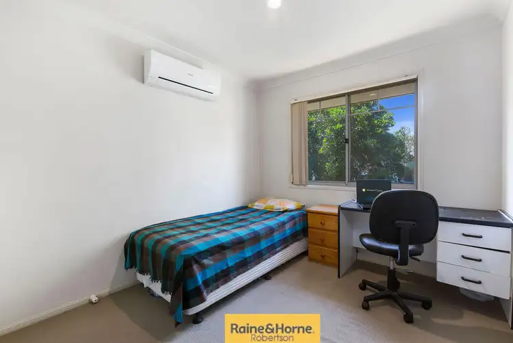 Fifth view of Homely townhouse listing, 9/10 Lawrence Close, Robertson QLD 4109