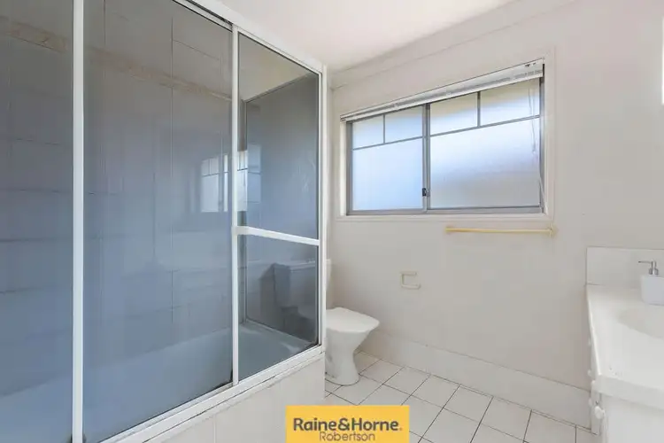 Sixth view of Homely townhouse listing, 9/10 Lawrence Close, Robertson QLD 4109
