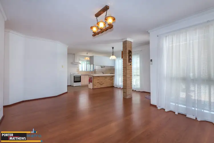 Fifth view of Homely villa listing, 4/7 Talbot Road, Swan View WA 6056