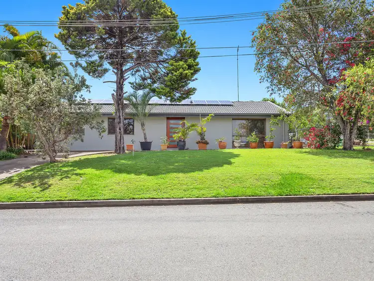 1 Freeman Street, Labrador QLD 4215