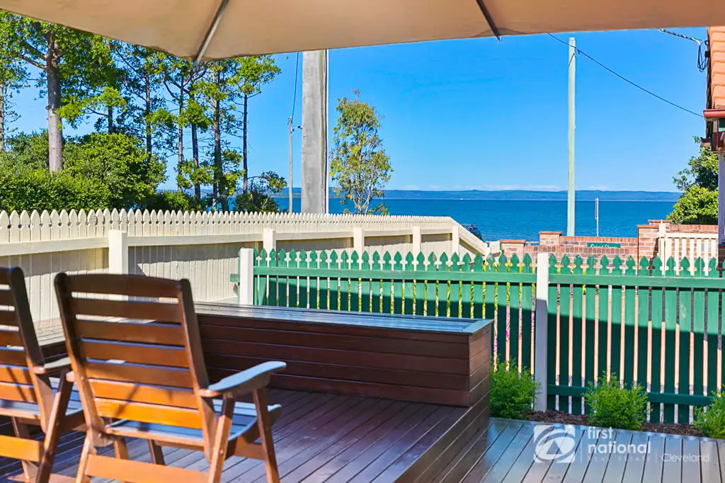 Main view of Homely townhouse listing, 2/2 Paxton Street, Cleveland QLD 4163