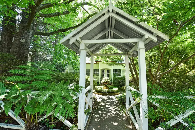 34 Balmoral Road, Leura NSW 2780