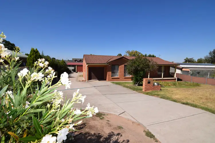 13 Godfrey Street, Raglan NSW 2795