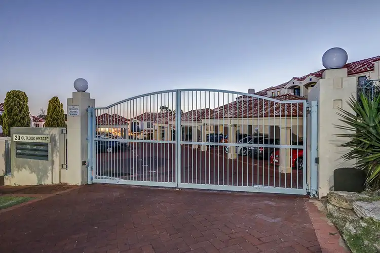 Second view of Homely house listing, 5/20 Long Island Pass, Connolly WA 6027