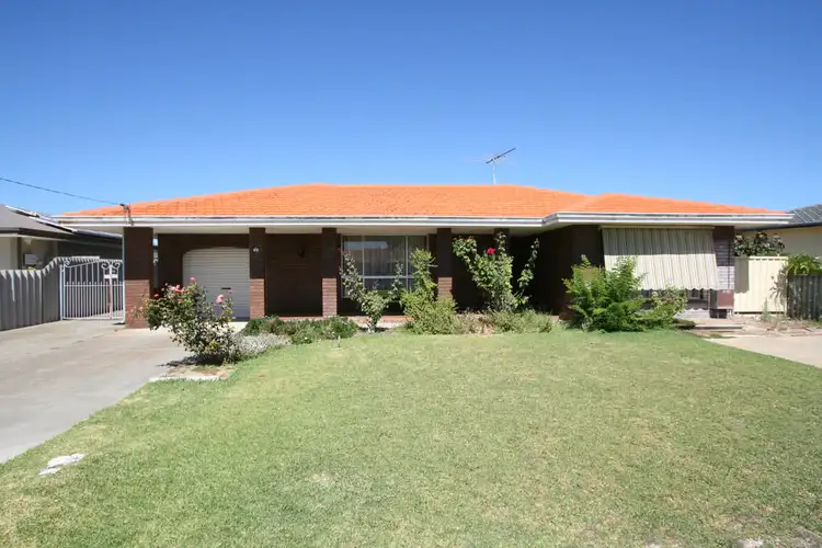 3 Wavelea St, Safety Bay WA 6169