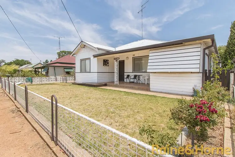 141 Merilba Street, Narromine NSW 2821