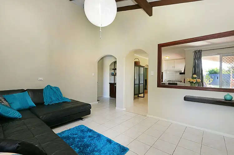 Fifth view of Homely semi-detached listing, 11 Dewis Place, Bull Creek WA 6149