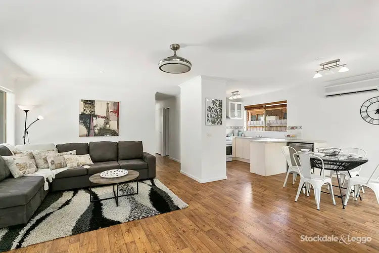 88 Leon Avenue, Rosebud VIC 3939