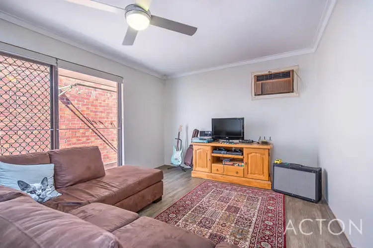 Fourth view of Homely unit listing, 1/19A Ungaroo Road, Westminster WA 6061