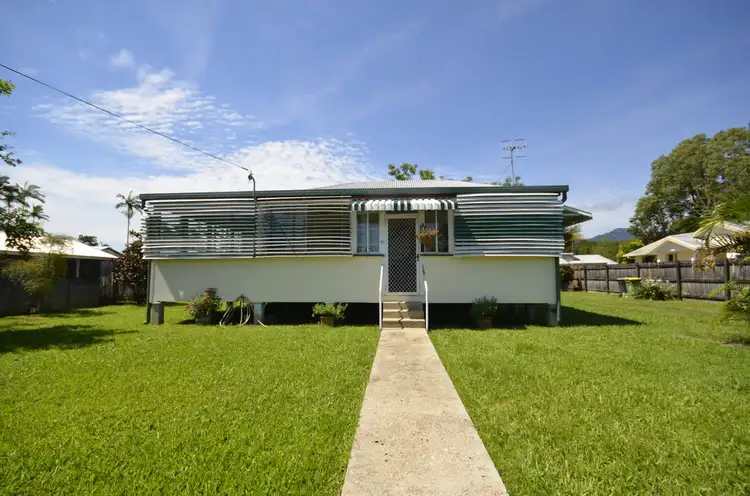 27 William Street, Mossman QLD 4873