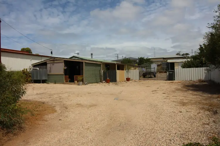 11 Duncan Avenue, Port Lincoln SA 5606
