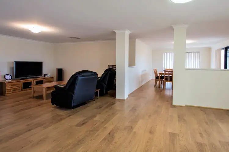 Sixth view of Homely house listing, 2 Buttermilk Way, Australind WA 6233