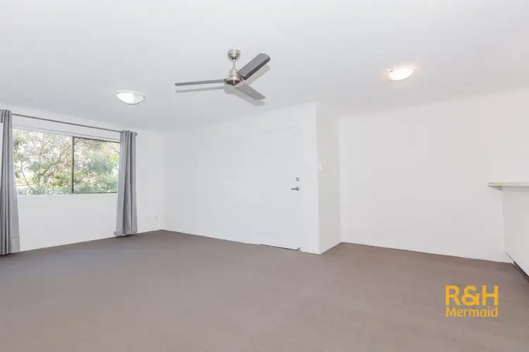 Third view of Homely unit listing, 4/15 HUTH STREET, Labrador QLD 4215