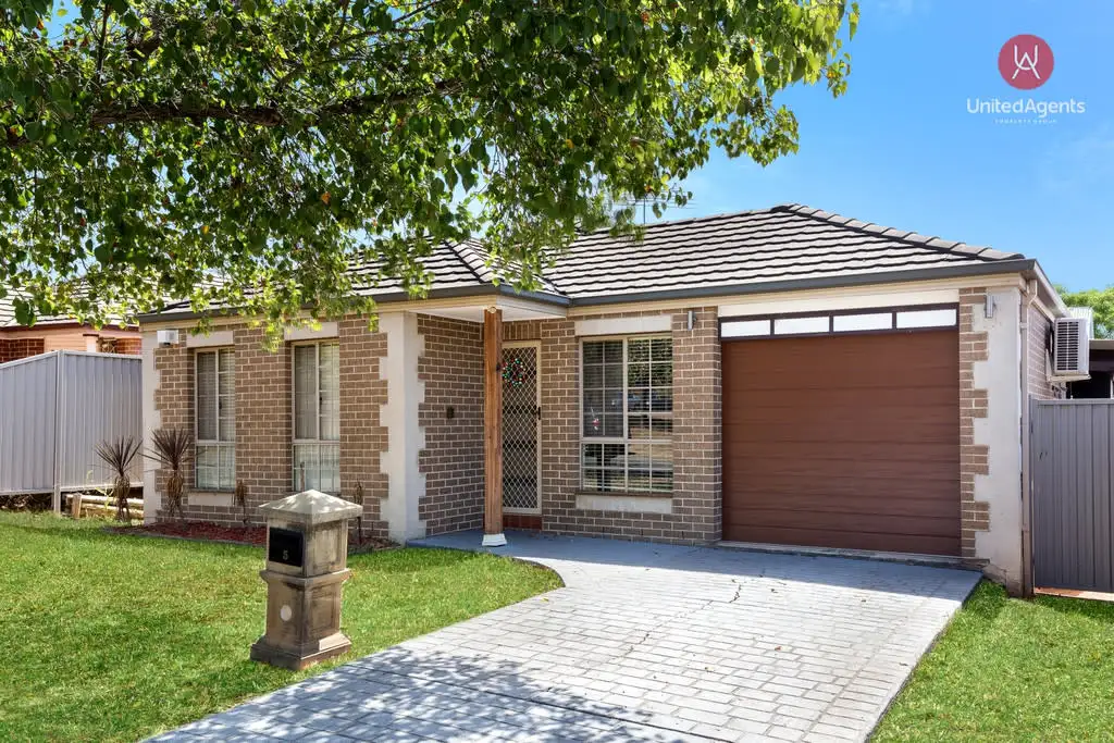 Main view of Homely house listing, 5 Verge Place, West Hoxton NSW 2171