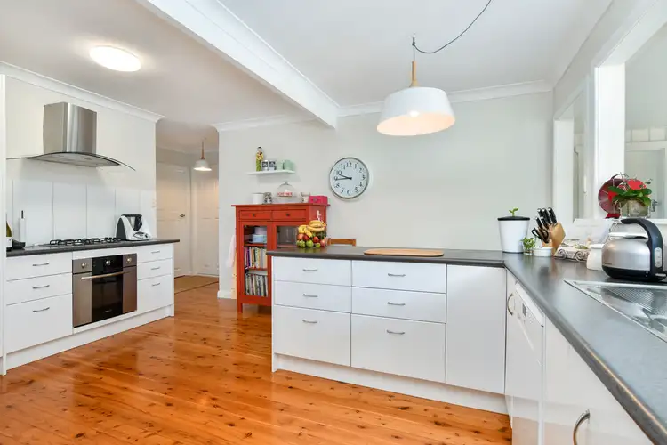 Fifth view of Homely house listing, 7 Gosford Street, Point Clare NSW 2250