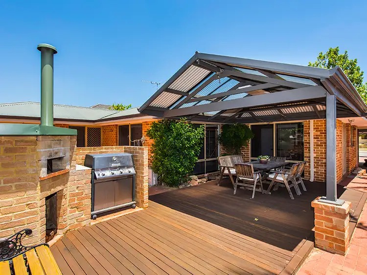 142 Southacre Drive, Canning Vale WA 6155