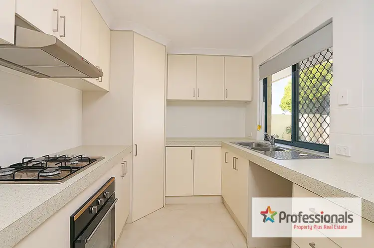 4a Impson Gardens, South Lake WA 6164