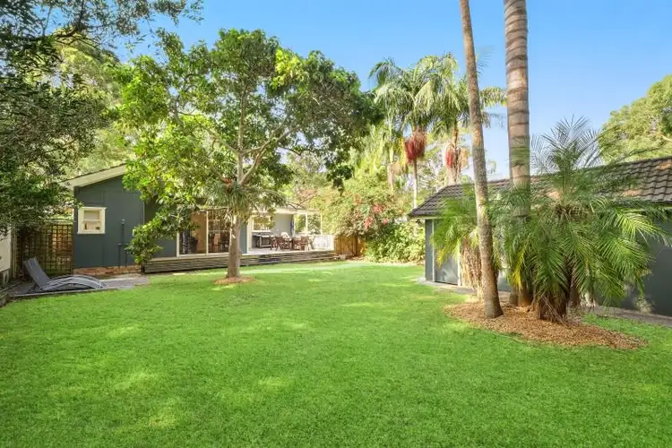 Second view of Homely house listing, 31 Emerald Avenue, Pearl Beach NSW 2256