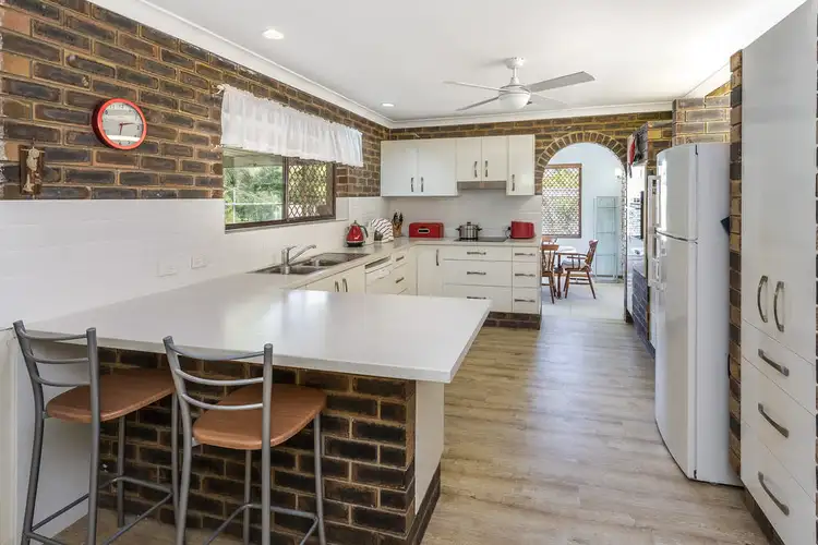17 Glencloy Street, Ferny Grove QLD 4055