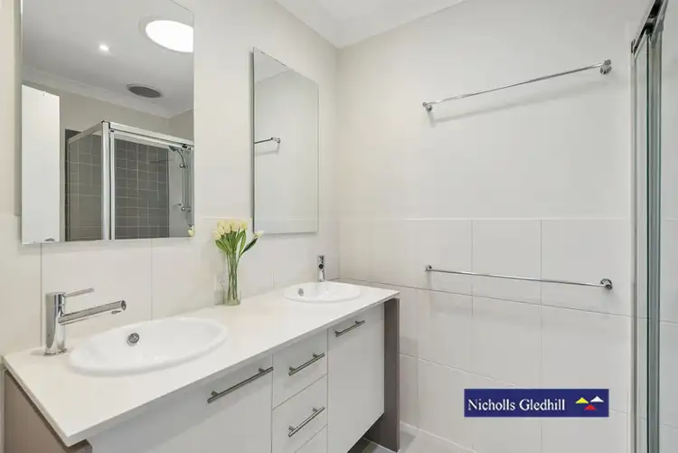 Sixth view of Homely house listing, 19 Manuscript Drive, Endeavour Hills VIC 3802