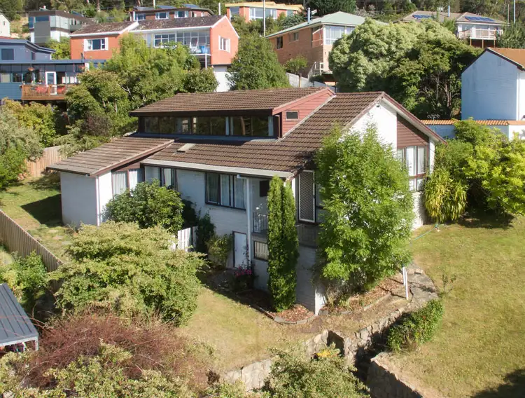 22 Wandella Avenue, Taroona TAS 7053