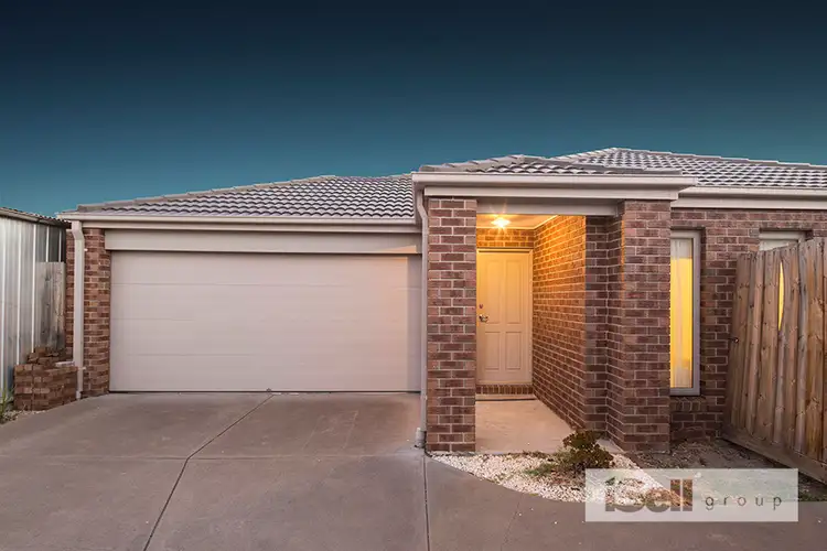 Main view of Homely unit listing, 2/38 Ireland Road, Clayton South VIC 3169